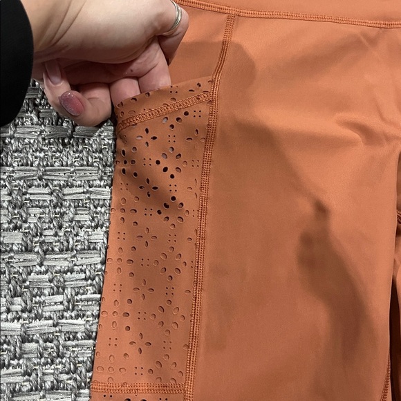 Aerie | Burnt Orange Leggings With Pockets - Picture 3 of 13